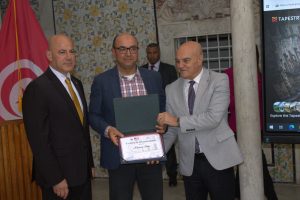 IMG_9695-300x200 Tapestry Experience استكمال مشروع المدرج الروماني بالجمّ